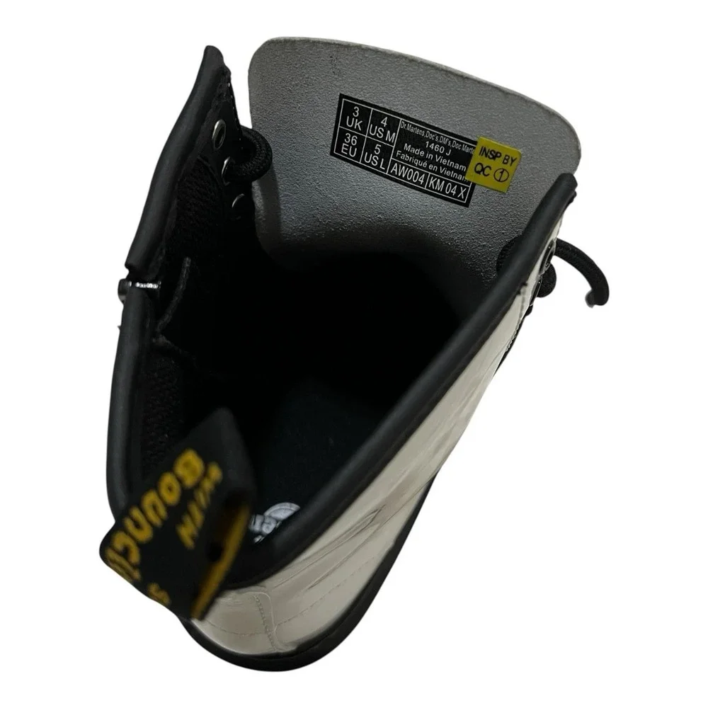DR. MARTENS AirWair 1460‎ White Patent Leather Boots Combat Girls 4